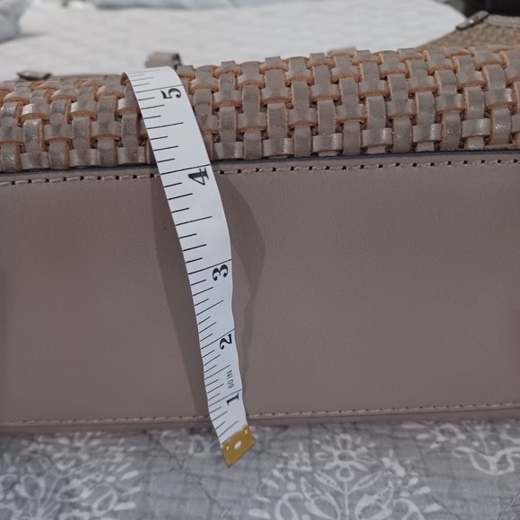 New Patricia Nash Medium Ava Woven Leather Tote. - Picture 13 of 14